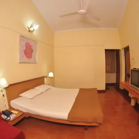 酒店 Gujarat Bhavan